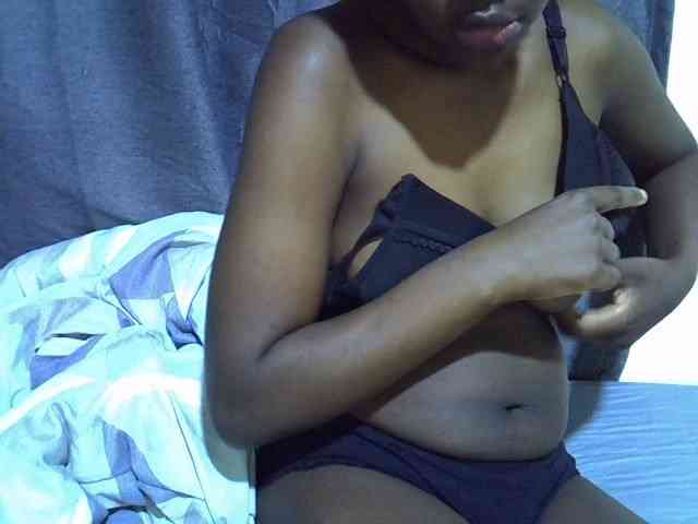 Cute-tamarah webcam