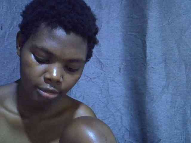 Cute-tamarah webcam