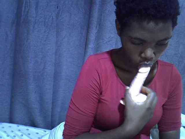 Cute-tamarah webcam