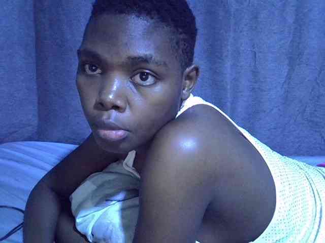Cute-tamarah webcam