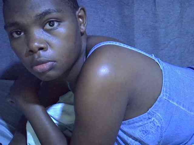 Cute-tamarah webcam