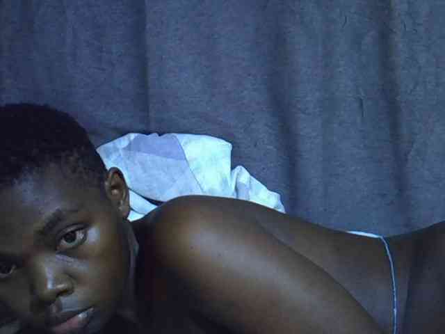 Cute-tamarah webcam