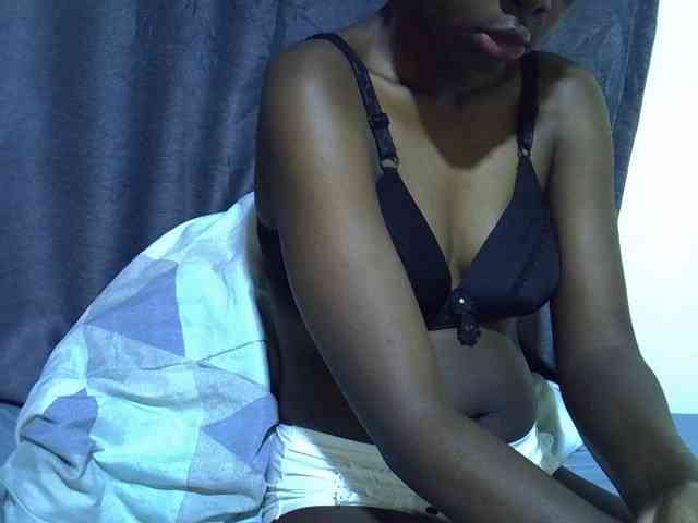 Cute-tamarah webcam