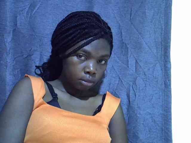 Cute-tamarah webcam