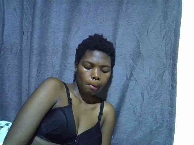 Cute-tamarah webcam