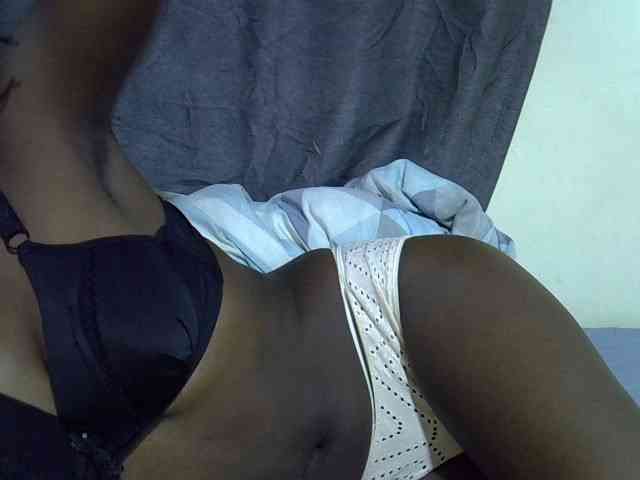 Cute-tamarah webcam