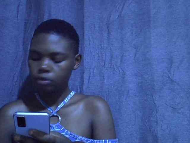 Cute-tamarah webcam