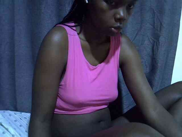 Cute-tamarah webcam