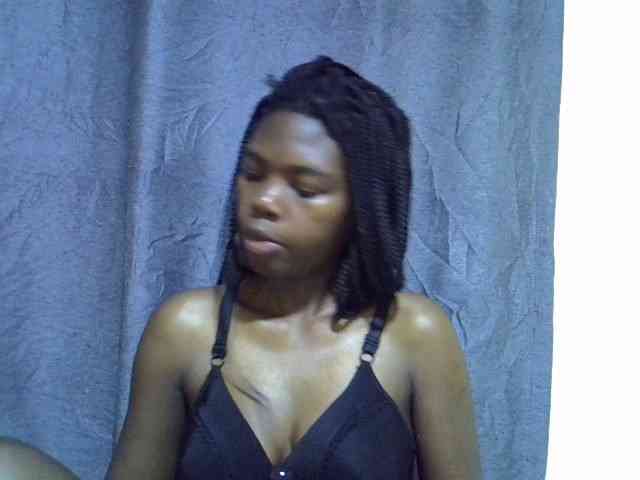 Cute-tamarah webcam