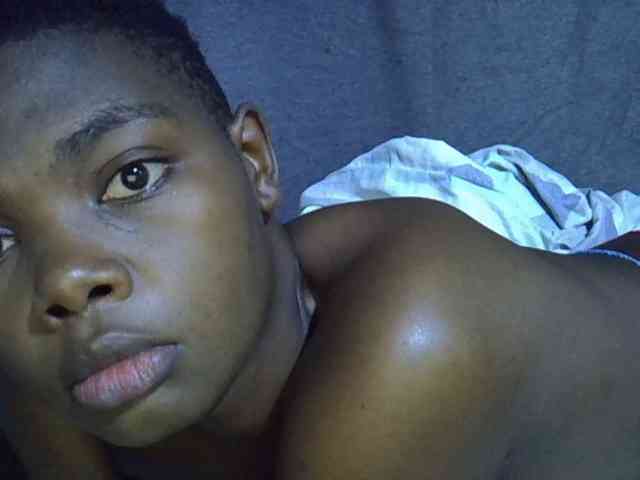 Cute-tamarah webcam