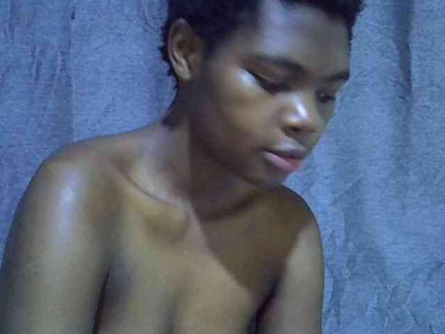 Cute-tamarah webcam