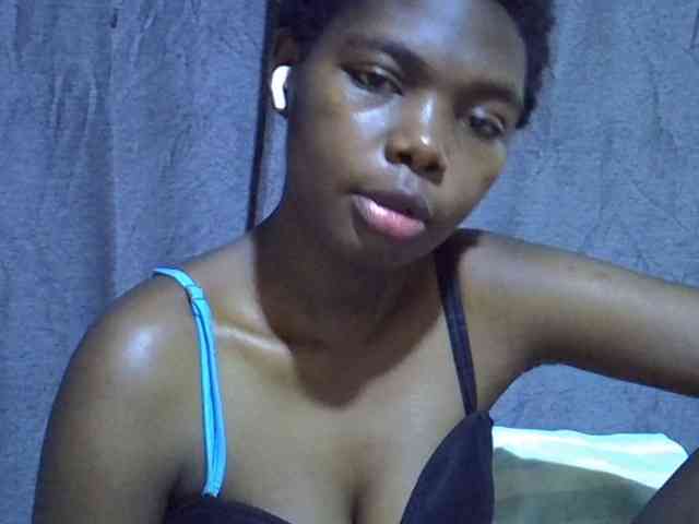 Cute-tamarah webcam