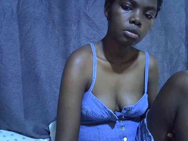 Cute-tamarah webcam