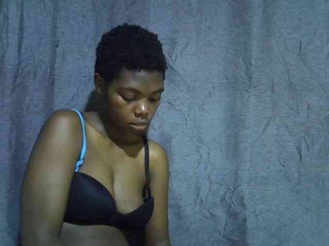 Cute-tamarah webcam