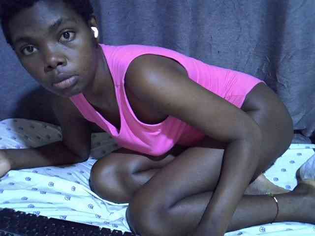 Cute-tamarah webcam