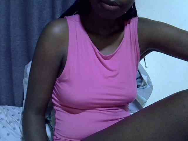 Cute-tamarah webcam