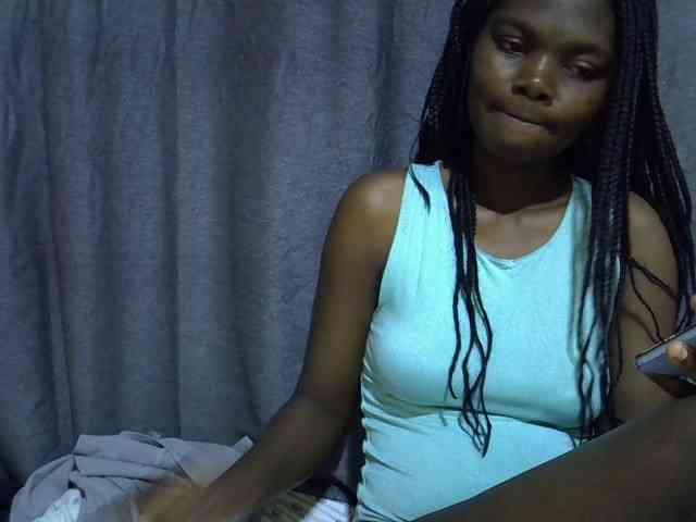 Cute-tamarah webcam