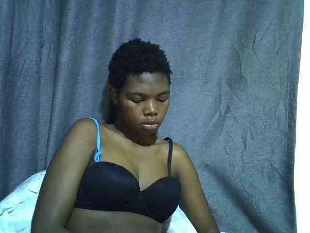Cute-tamarah webcam