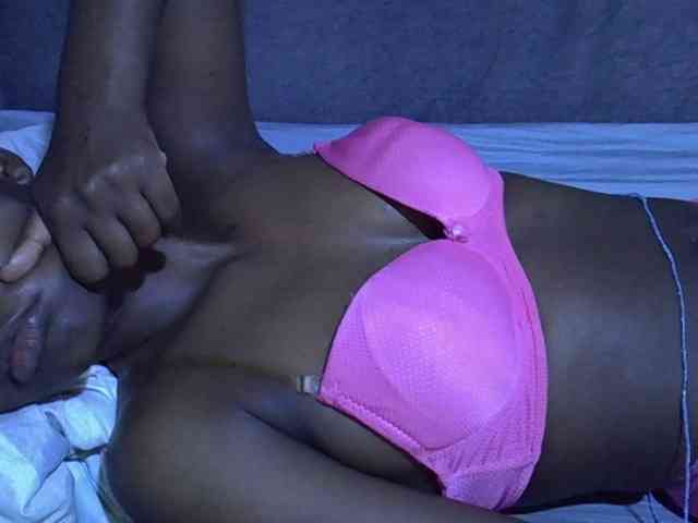 Cute-tamarah webcam