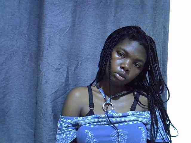 Cute-tamarah webcam