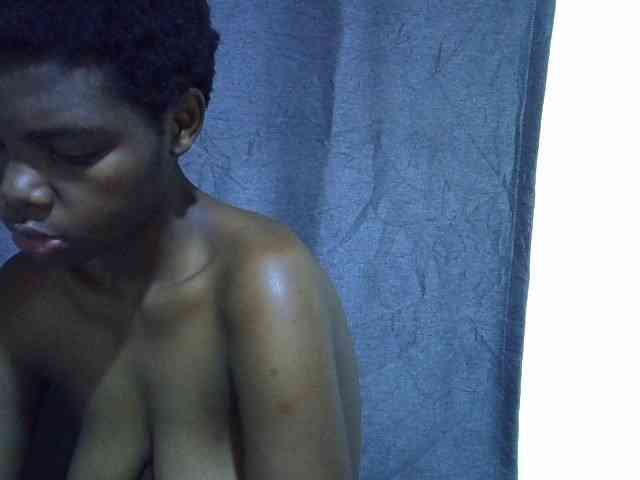 Cute-tamarah webcam