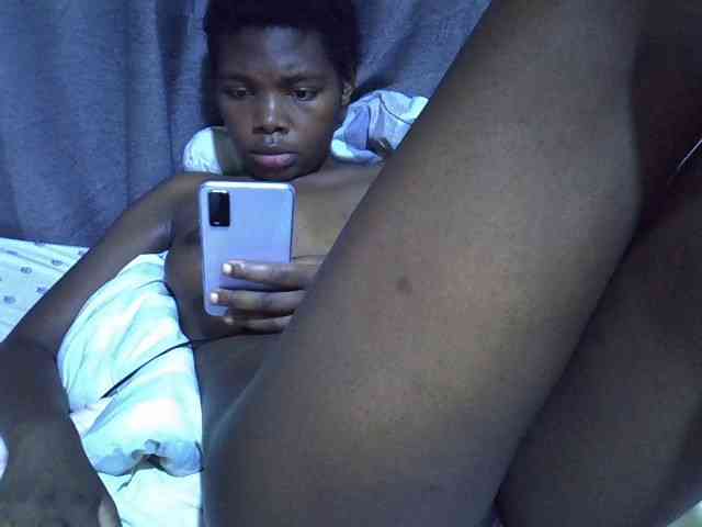 Cute-tamarah webcam