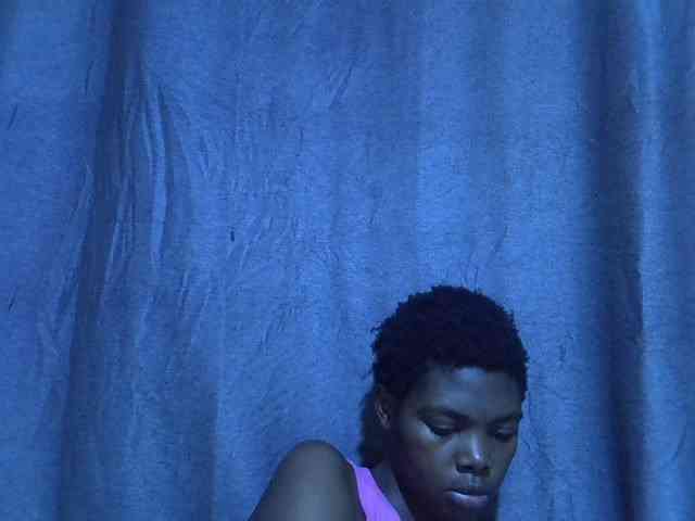 Cute-tamarah webcam