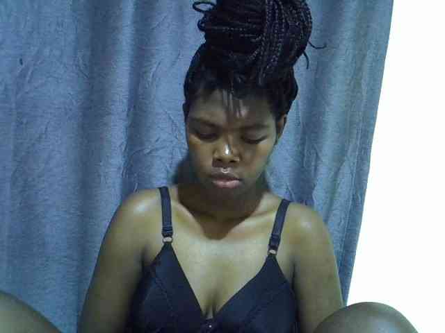 Cute-tamarah webcam