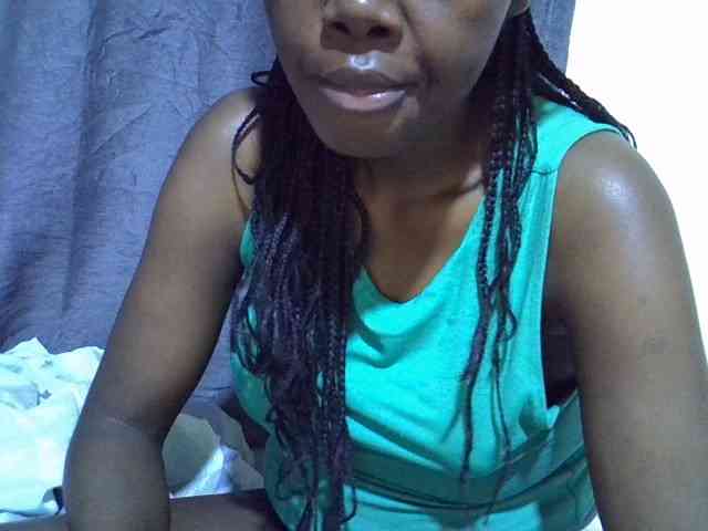 Cute-tamarah webcam