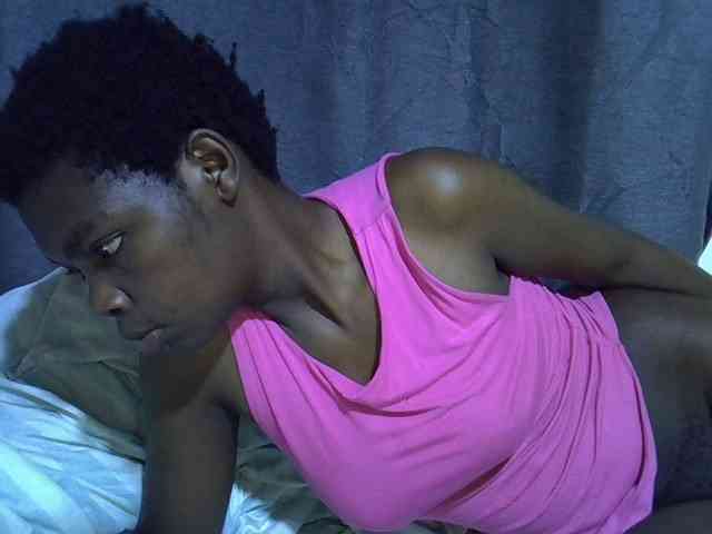 Cute-tamarah webcam