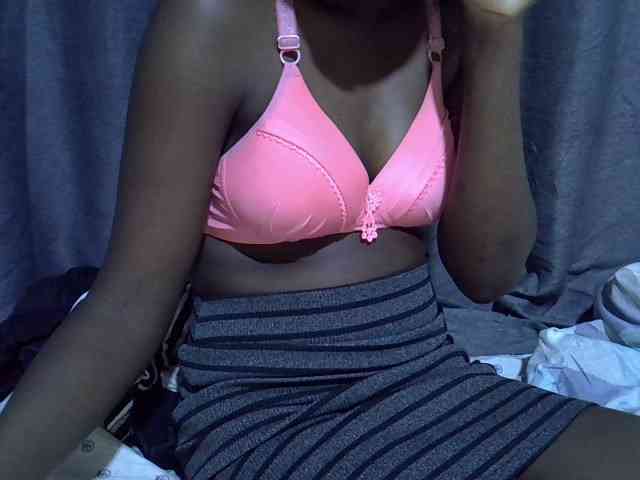 Cute-tamarah webcam