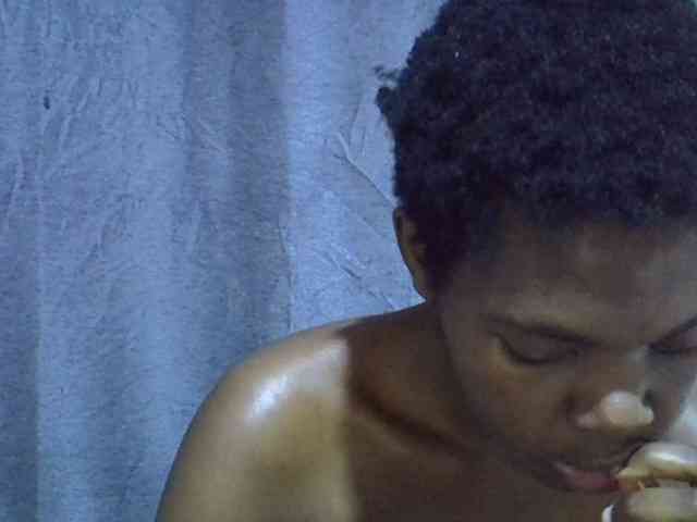 Cute-tamarah webcam