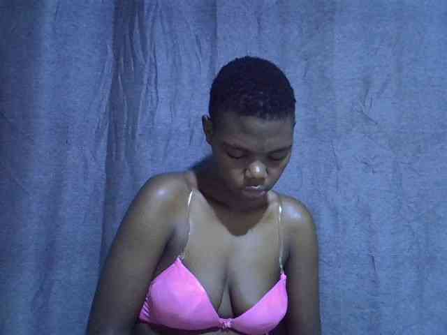 Cute-tamarah webcam