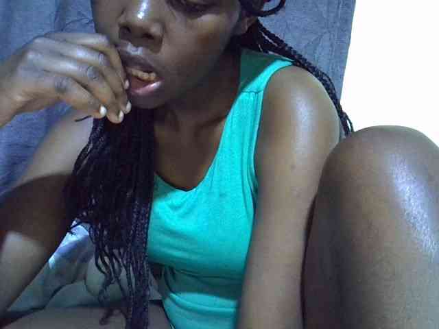 Cute-tamarah webcam