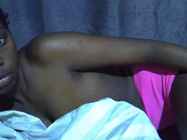 Cute-tamarah webcam