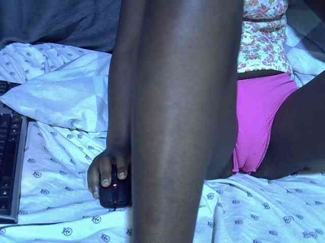 Cute-tamarah webcam