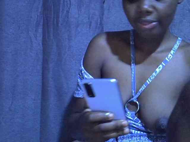 Cute-tamarah webcam