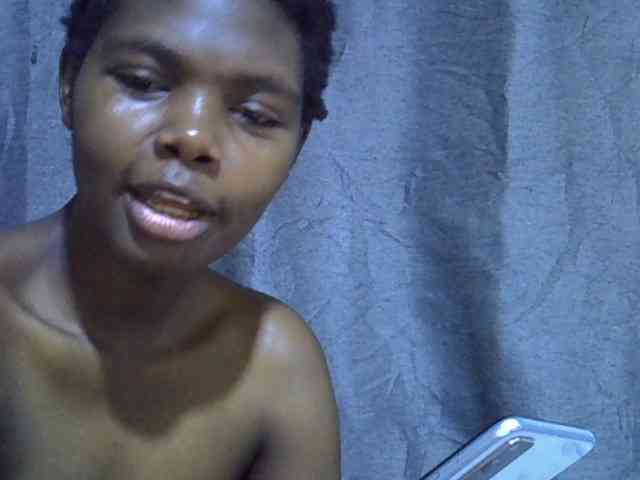 Cute-tamarah webcam