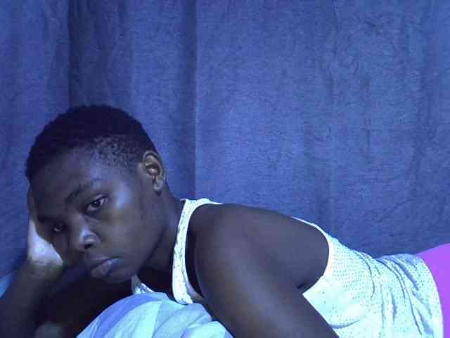 Cute-tamarah webcam