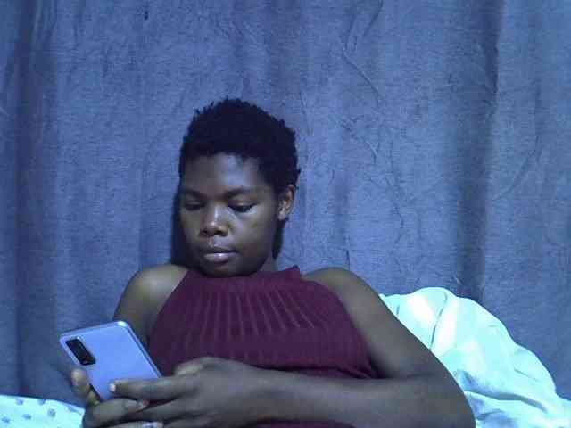 Cute-tamarah webcam