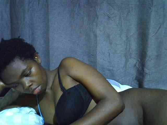 Cute-tamarah webcam