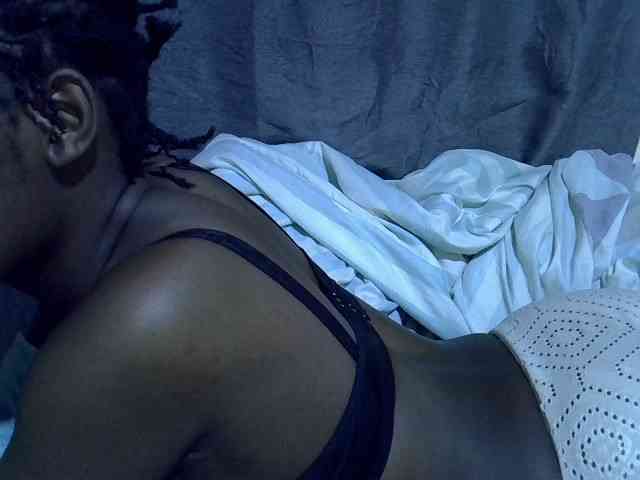 Cute-tamarah webcam