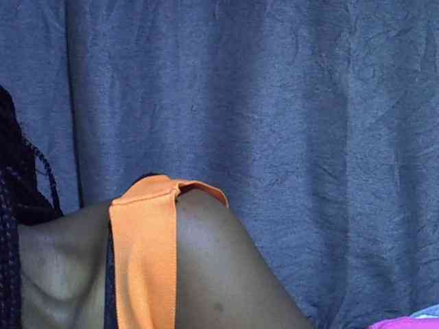 Cute-tamarah webcam