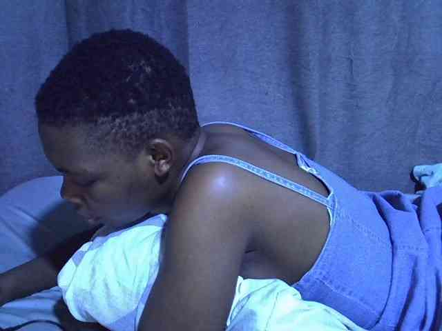 Cute-tamarah webcam