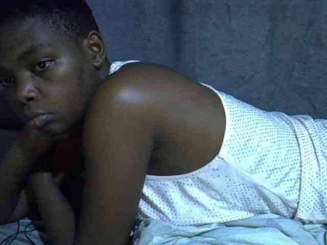 Cute-tamarah webcam