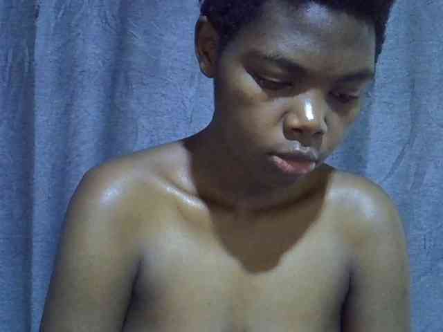 Cute-tamarah webcam