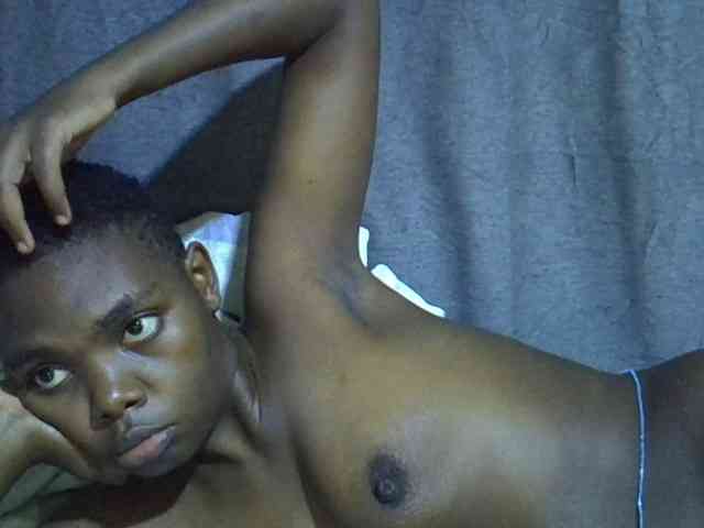 Cute-tamarah webcam