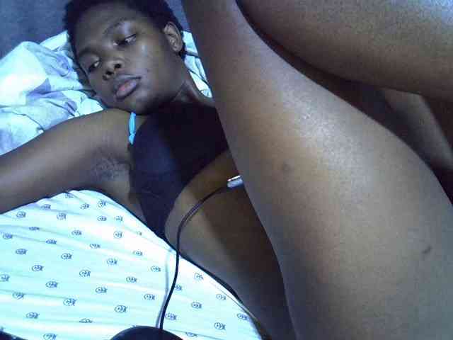 Cute-tamarah webcam