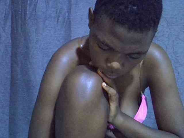 Cute-tamarah webcam