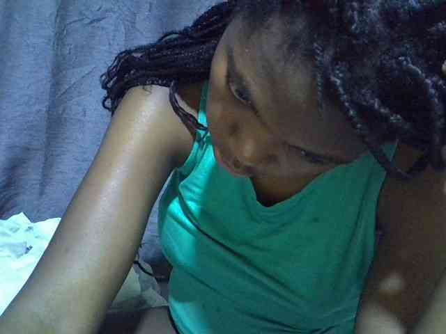 Cute-tamarah webcam